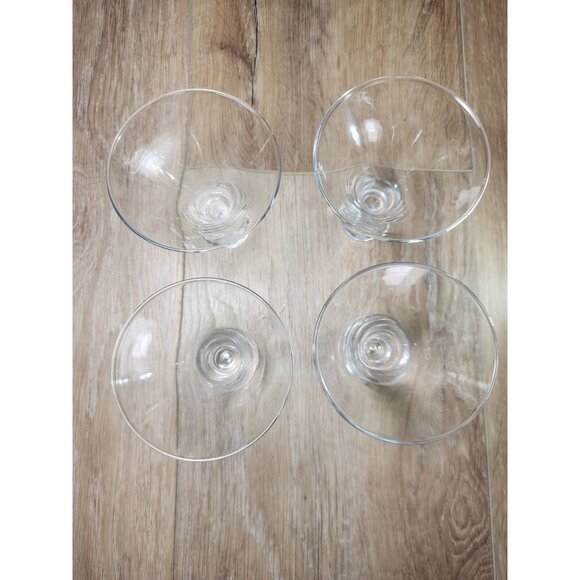Set Of 4 Clear Vintage Chic Glass V-Shaped Cocktail/Martini Glasses With Decorat - Picture 6 of 8